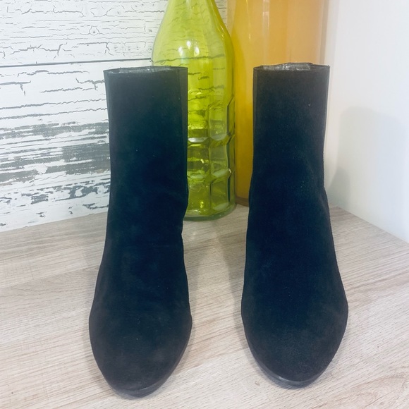 Stuart Weitzman Black Suede Nusocks Ankle Boots - Picture 5 of 15
